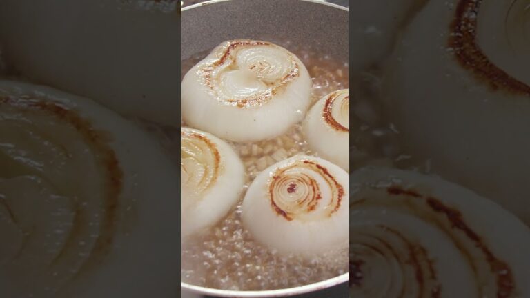 【新たまねぎのステーキ】簡単！にんにくバターソースで #asmr #新たまねぎ #こーぴ #料理