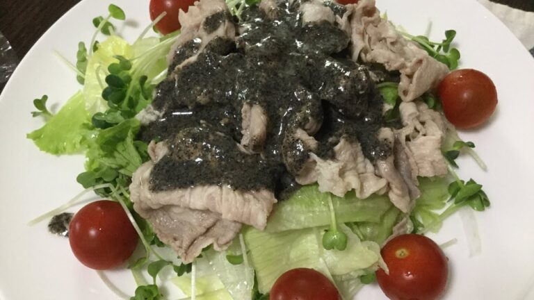 豚しゃぶサラダの作り方教えます❤️自家製黒ごまドレッシング（別動画）で食べる冷たい豚しゃぶが美味い😋
