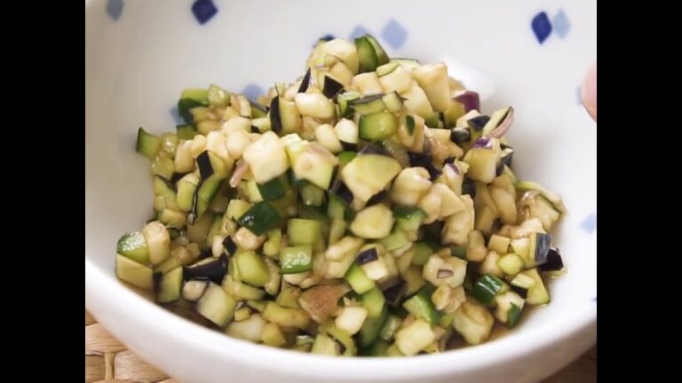 山形県郷土の味、だし風に仕上げた なすのきゅうりのめんつゆ漬け ｜ moguna[モグナ]