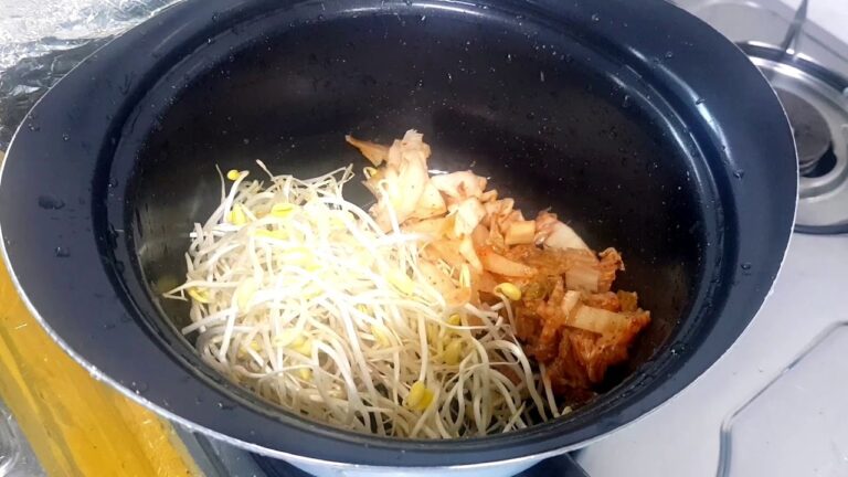 콩나물 김치국 もやしキムチスープ