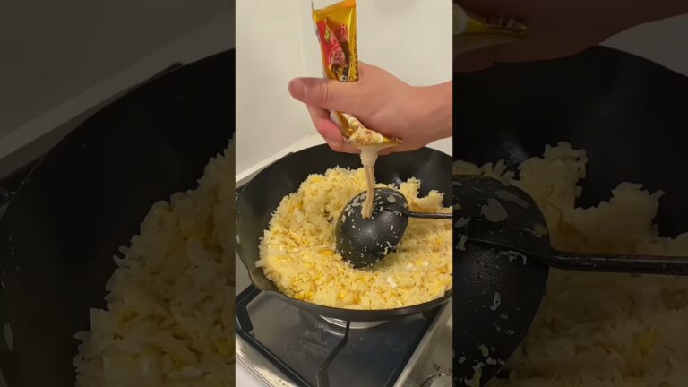 滑らかな中国醤油老抽王とエスニックなナンプラーのハーモニー