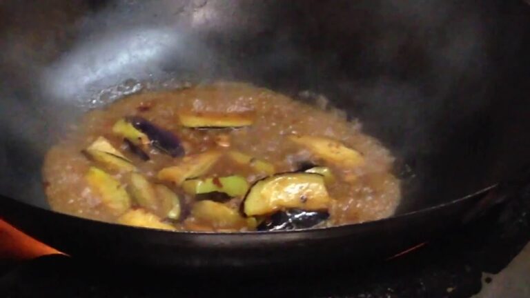 京都 宇治 観光 中国料理 游鈴（りゅうりん）麻婆茄子（ピリ辛熱々）