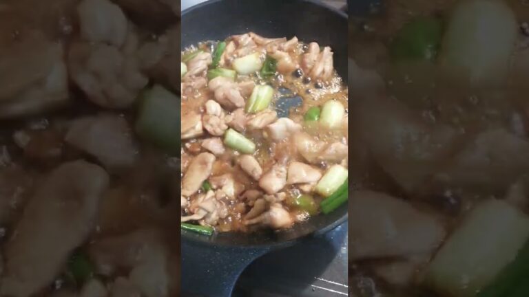 【飯テロ】鶏を醤油、砂糖、みりんで炒めただけだけどとても美味しいです