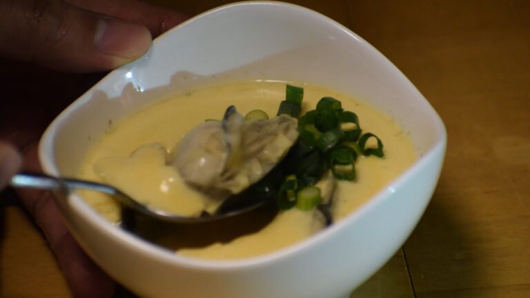 これはウマい！牡蠣の茶碗蒸し
