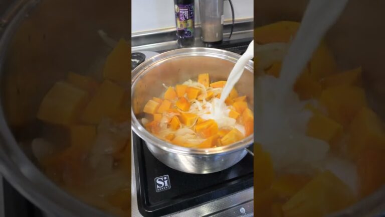 【温まる動画】煮込むだけ　ほっとする動画　#shorts #料理 #ダイエット