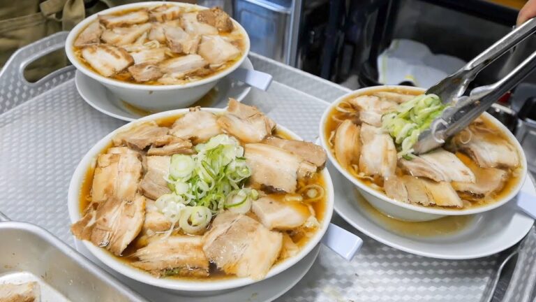 これが並盛り！？ 満腹度MAXの爆量中華そば屋に密着丨富山のラーメン食堂・町中華７選