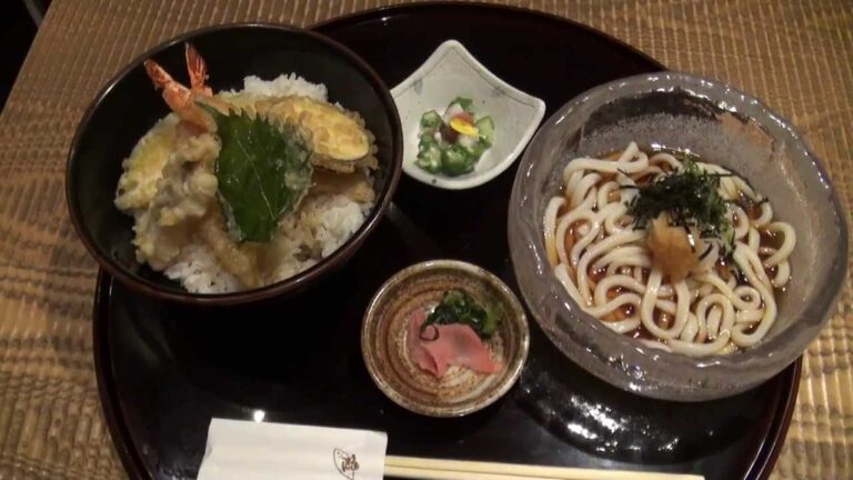 終戦のエンペラー見る前に　天ぷら丼・冷やしうどん　なんばパークスで昼ごはん