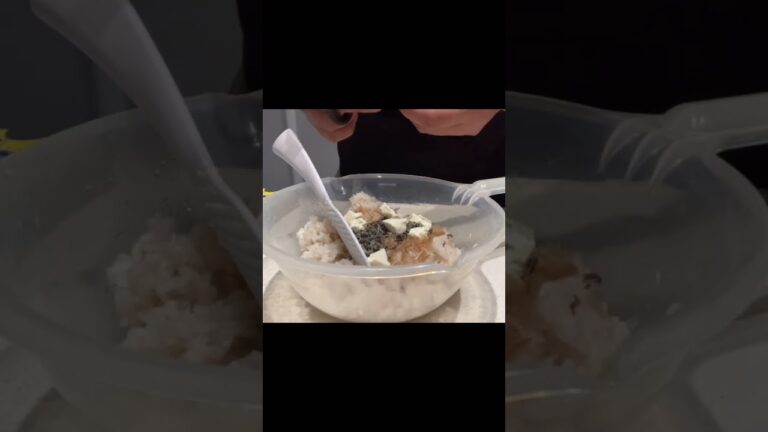 【超簡単おしゃれ🍙】和洋風おにぎり#おにぎり#クリームチーズ#超簡単