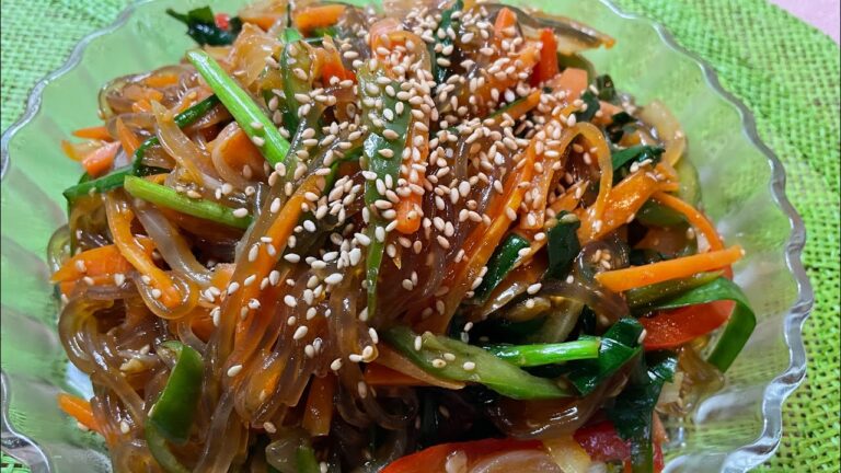 本格的野菜たっぷりチャプチェ✨✨ご飯のおかずにもぴったり✨✨🥕🫑🧅#韓国春雨＃チャプチェ