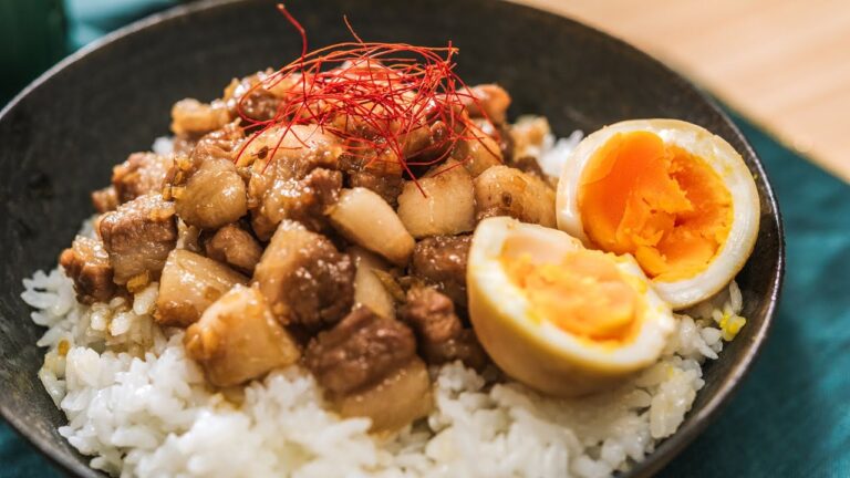 ドレッシングでかんたん魯肉飯