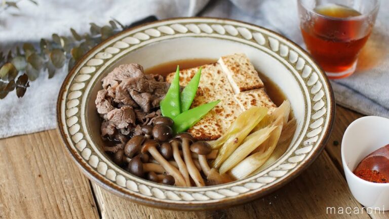旨味たっぷり！「基本の肉豆腐」のレシピ・作り方