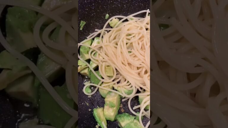 アボカドと茄子の和風パスタを作ろう！#shorts
