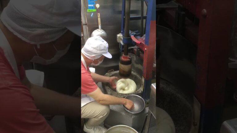 柏餅の餅つき（名月）