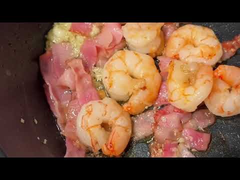 エビとベーコンのトマトクリームパスタ　2024年12月13日