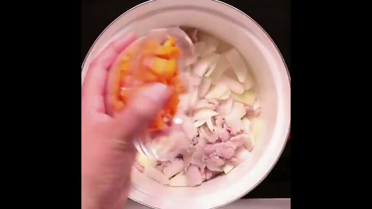 みんな大好き。昔ならではのポークカレーのレシピ