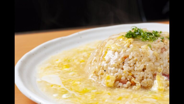 カニカマあんかけ炒飯を作りつつ雑談する配信