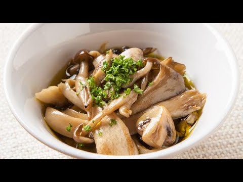 おかずラボ　油をつかいこなす（２）キノコのオイル煮