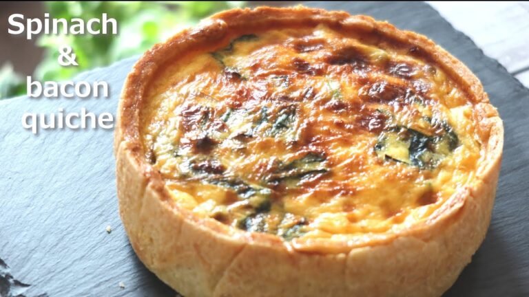 フープロでパイ生地３分！重石なし！キッシュ（ほうれん草とベーコン）の作り方　スタバ風キッシュ