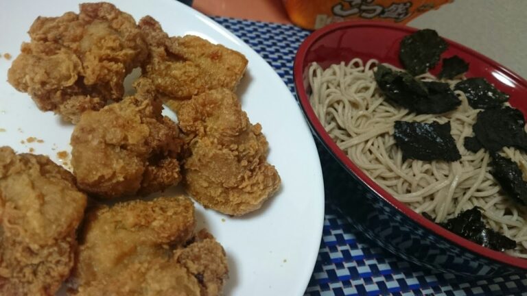 【唐揚げ＆ぶっかけ蕎麦日記❗】セブンイレブンで買う❗おやじの晩めし日記です☝