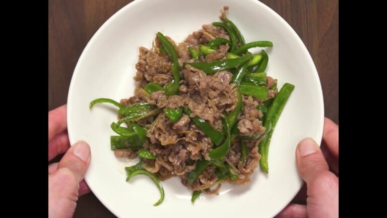 歯ごたえも彩りも満点 牛肉と生姜のオイスターソース炒め ｜ moguna[モグナ]
