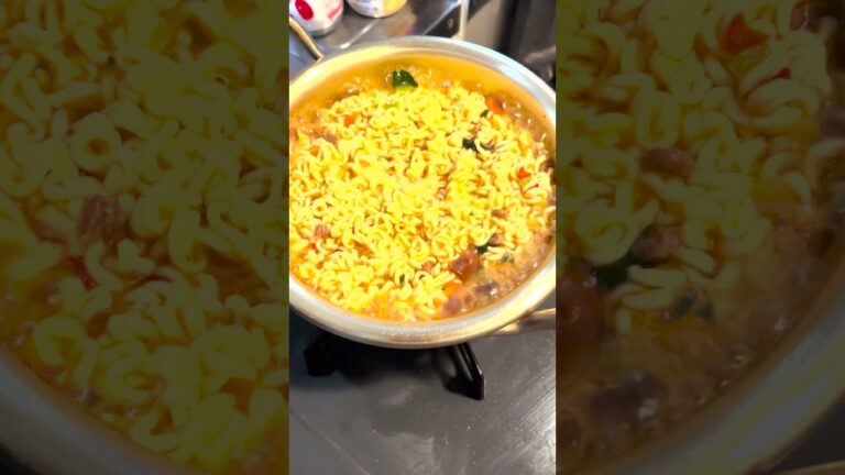 簡単！辛ラーメンばかうまレシピ！