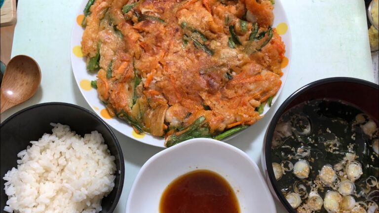 【いつも失敗する】キムチチヂミ定食 ワカメスープ付き【でも美味しい】