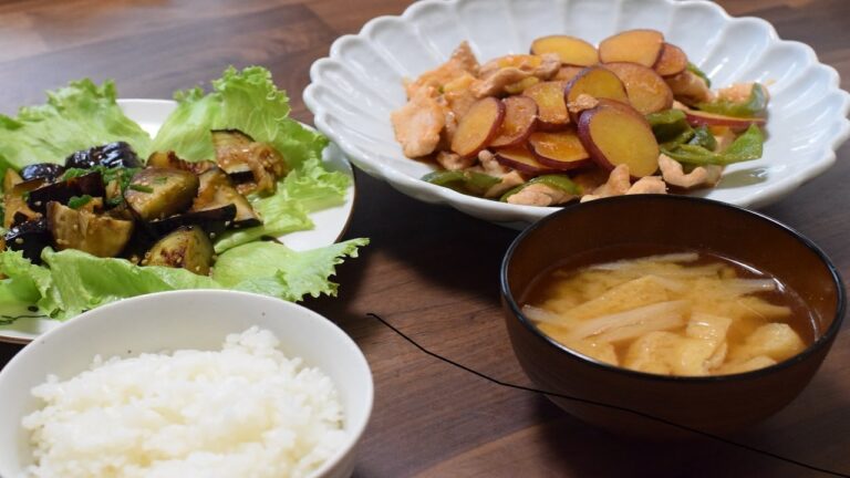 【晩ごはん】32　料理　豚肉と薩摩芋のケチャップ酢豚　茄子の油淋鶏風