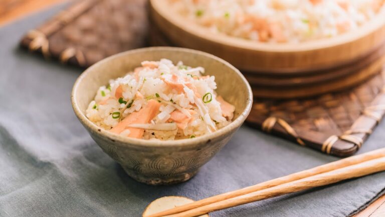 鮭とごぼうのサッパリまぜご飯