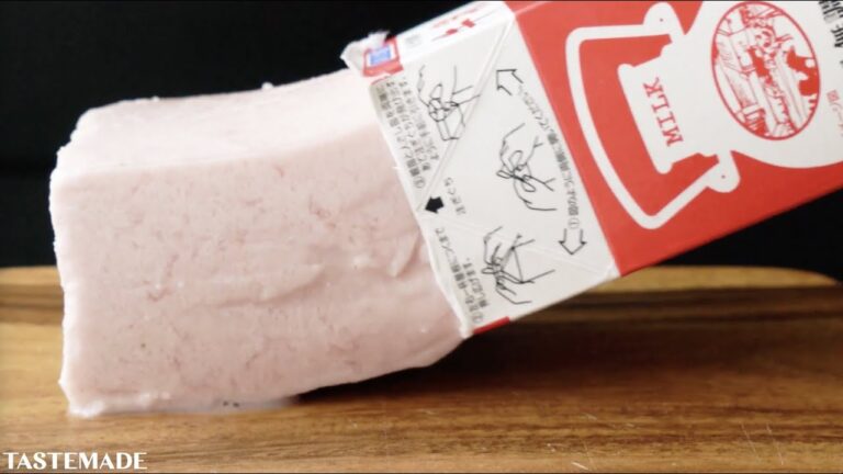 【牛乳大量消費】丸ごといちごみるくプリン🍓 #Shorts