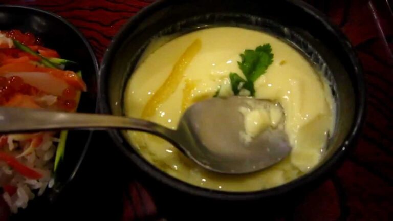 とんでんジャンボ茶碗蒸しプルプル