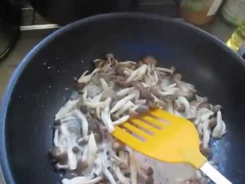 しめじ炒め作り