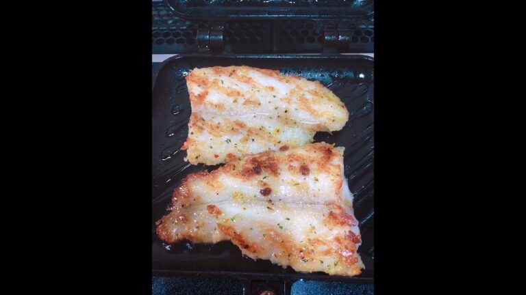 ホットサンドメーカーで、白身魚のフライを揚げる