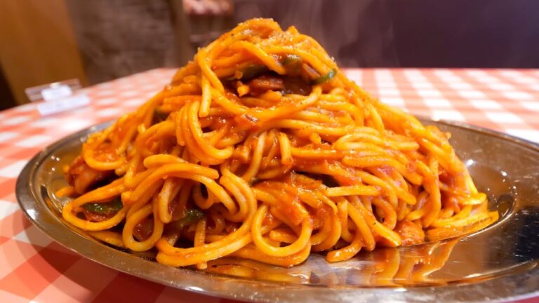 鬼盛りパスタ！カツカレー！匠の技が光るガッツリ洋食めしスペシャル丨Japanese Good Old Diner