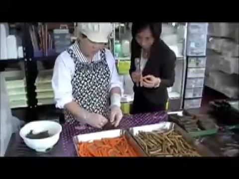 【きぬえ工房】しそ巻きの試食