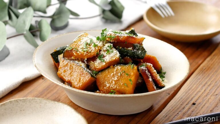 【かぼちゃのバター炒め】シンプルだけどやみつき！フライパンひとつで完成♪｜macaroni（マカロニ）