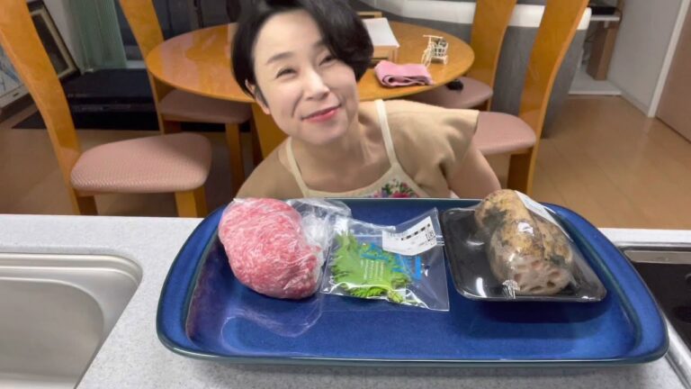 「れんこんハンバーグ」と年内最後のご挨拶です。