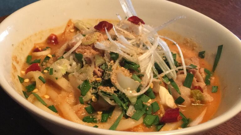 「豚キムチうどん」作り方