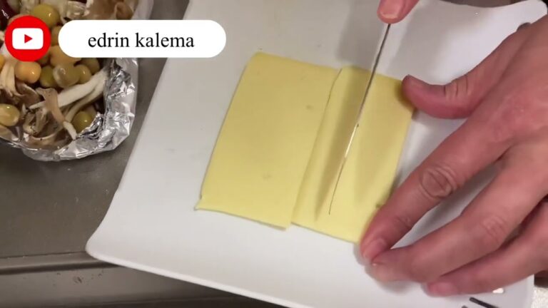 串焼きの手羽先と手羽元　タイ風屋台スタイル Chicken wings and Thighs is very delicious 🇯🇵🇺🇬🌏🌍🌎🇺🇬 edrin kalema