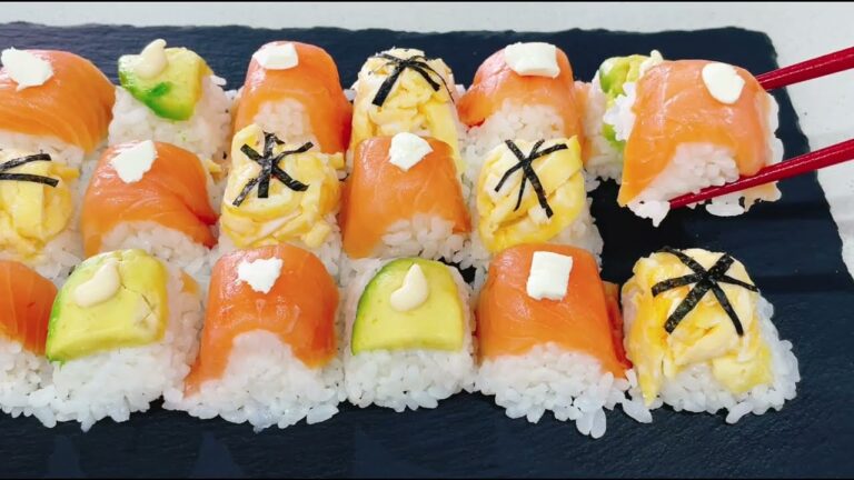 Bite-sized sushi made with ice cube tray製氷皿で作る一口サイズの寿司