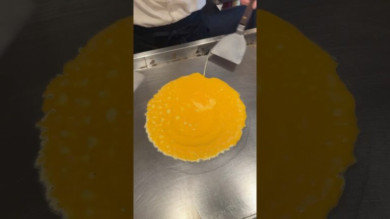 ふわとろ玉子が乗ったエビチリ玉子🥚🦐#福岡グルメ#japanesefood