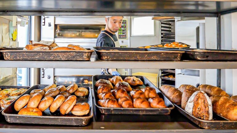 パンマニアも虜に。こだわり自家製酵母からパンを生み出す大人気ベーカリー４選｜Amazing Skills of Japanese Bakers