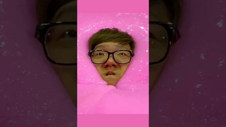 人間がスライムの沼に落ちると…. #shorts