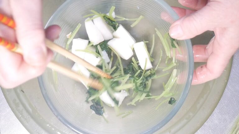 長芋と三つ葉の和え物