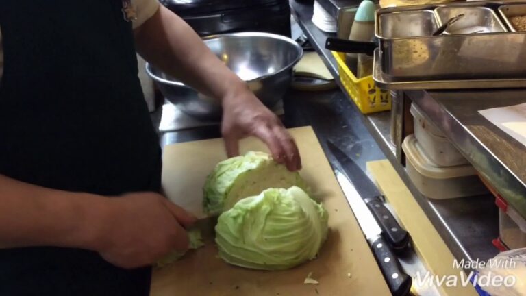 お通しのキャベツの浅漬けの作り方