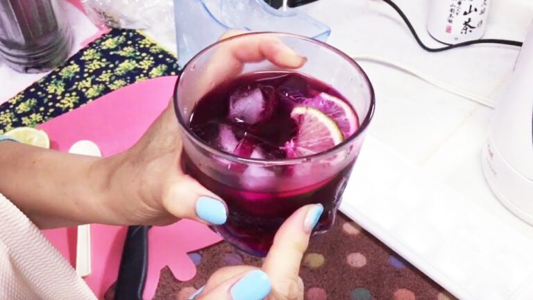美味しくて綺麗で、目にもお肌にもいい！　15 分でできる「赤しそジュース」レシピ