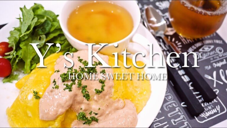 【料理】ピンクのソースが可愛い♡オムライスとコンソメスープ