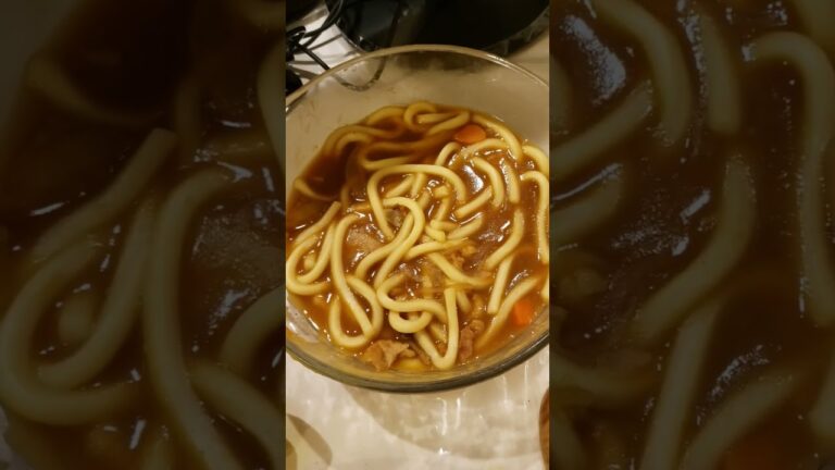 【夕飯】カレーリメイク　カレーうどん　カレーチーズトースト　カレードリア　山盛りサラダ