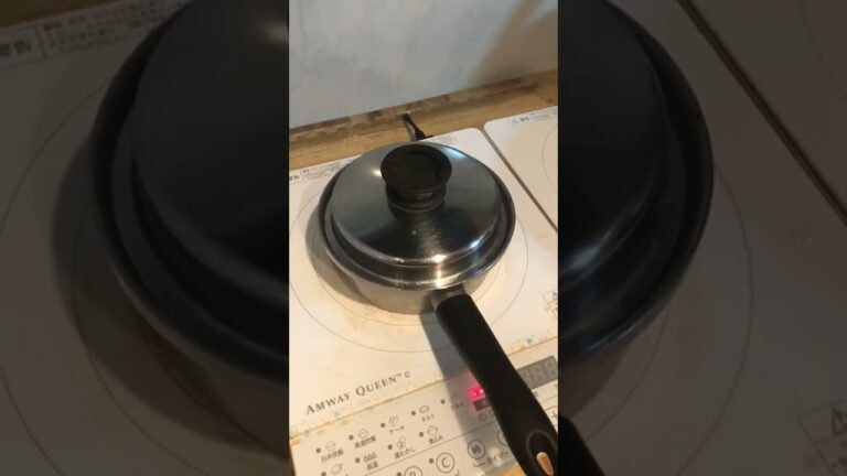 【梅ひじき】おかずにおにぎりに相性抜群！