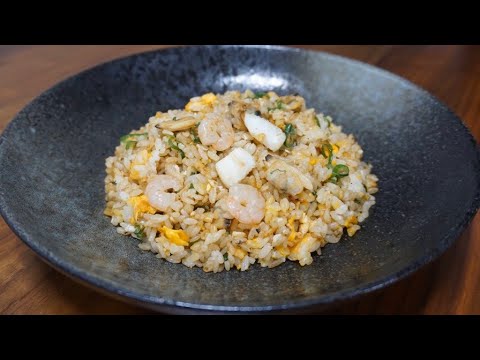 No.138 【海鮮ガーリック炒飯】をつくってみた！！超絶品チャーハン！！