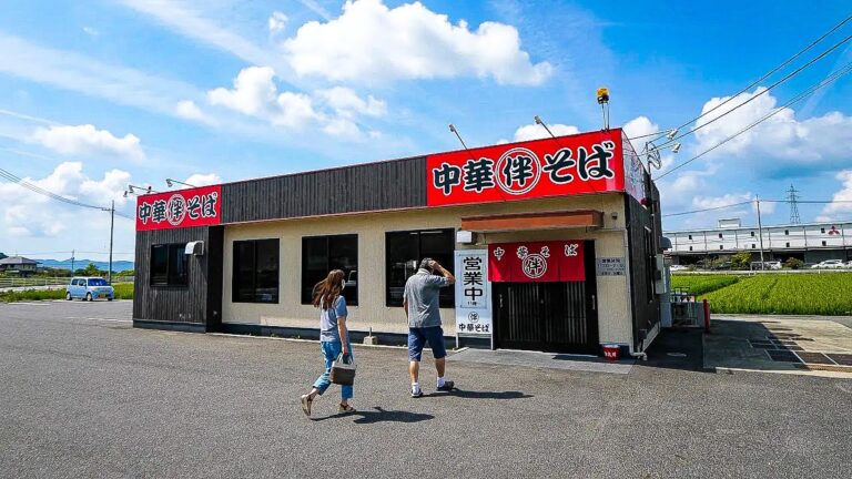 超絶怒涛の炒飯ラッシュ！田舎にポツンと佇む激シブ中華そば屋がヤバかった！